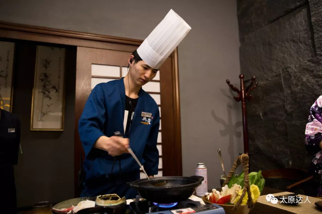 7折！开在美术馆里的大师级日料！100+种菜品无限畅吃~