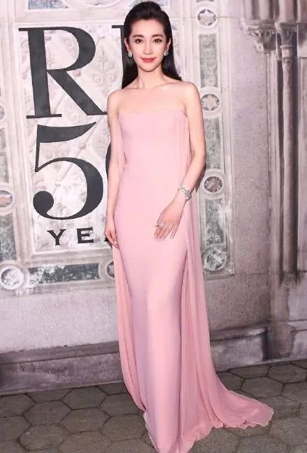 dior眼影盘,dior为什么叫cd