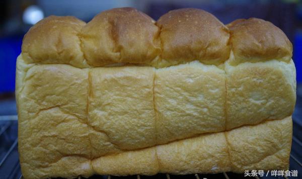 自己在家烤的面包怎么有点干,自己在家烤面包怎么不蓬松
