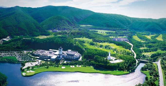 观澜湖集团|超级富二代兄妹