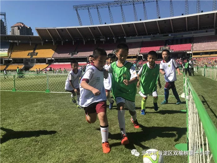 青少年校园足球联赛侧记,青少年足球比赛活动纪实