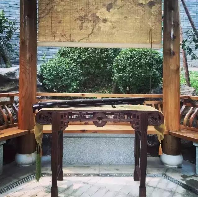 哪种红木家具实用又便宜又好看,家庭最值得购买的红木家具