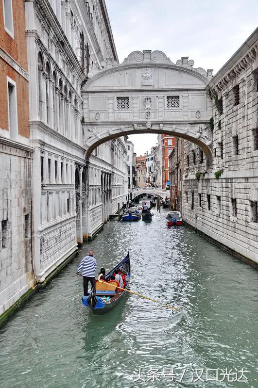 水就是路路就是水威尼斯的“马路”和著名的叹息桥