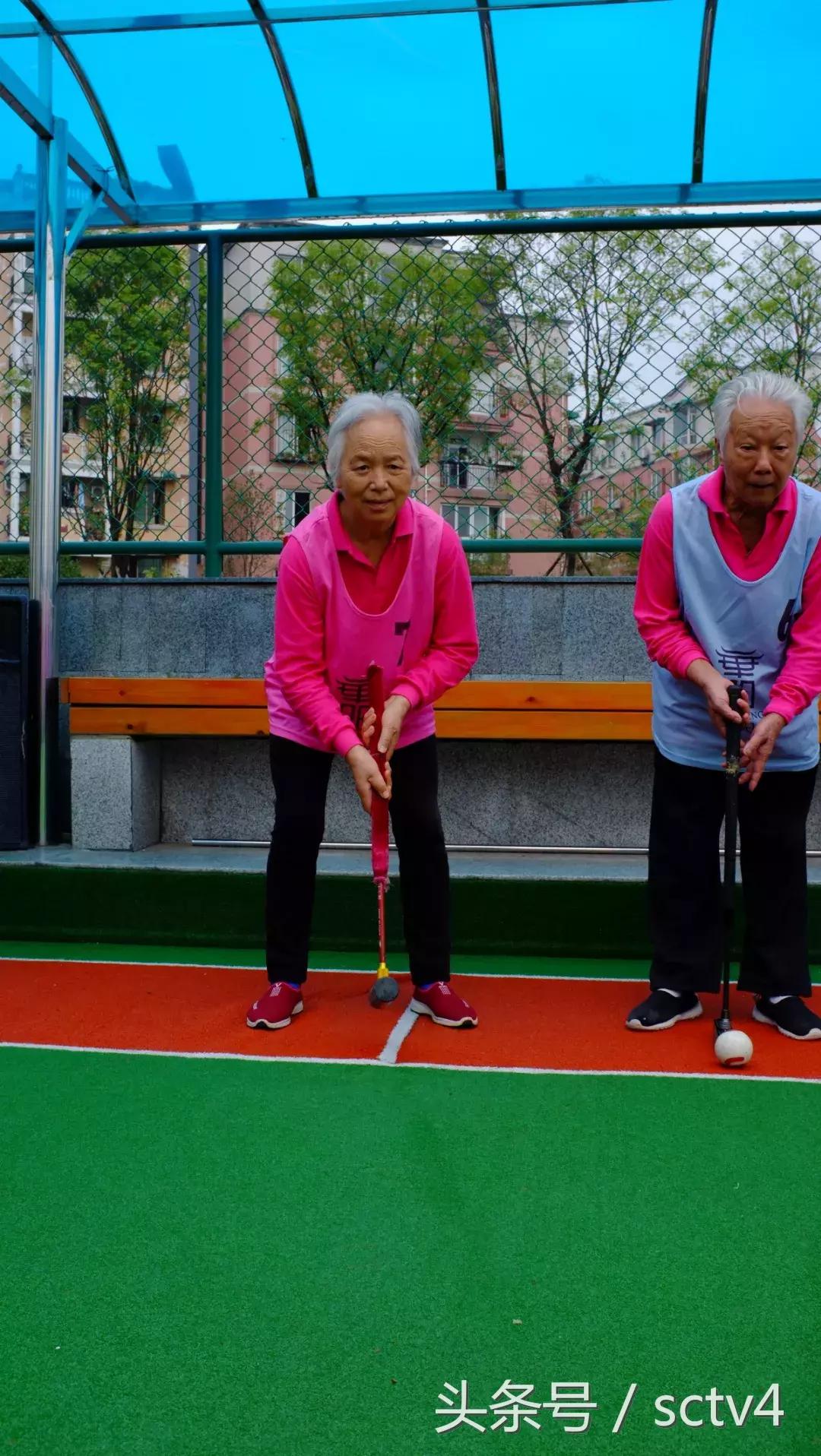 绿茵场上展风采图片,绿茵场上的表演