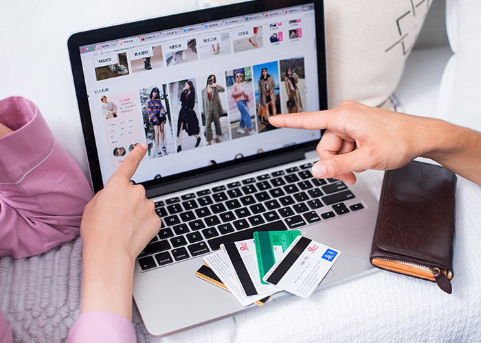 网络兼职怎么能月入过万,足不出户赚钱兼职