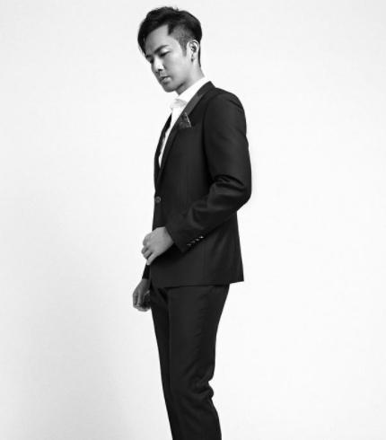 男人穿西装怎么才能穿出高级感,男士该如何穿西装好看呢