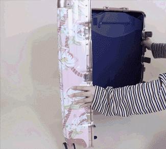 梁洛施秋冬穿搭,梁洛施机场装扮