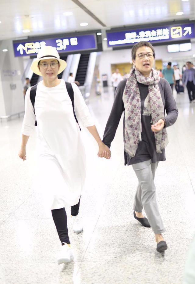 李冰冰姐妹花在娱乐圈打拼靠什么,李冰冰有多少财富