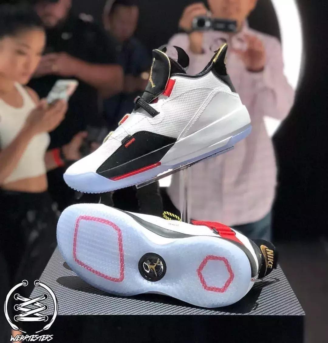 郭艾伦aj1鞋带绑法,郭艾伦上脚aj新款