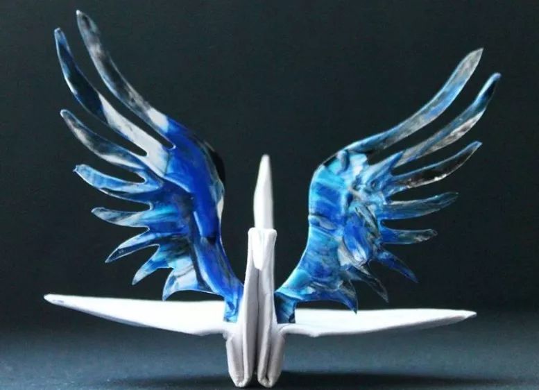 每天折一个千纸鹤,每天折一只纸鹤