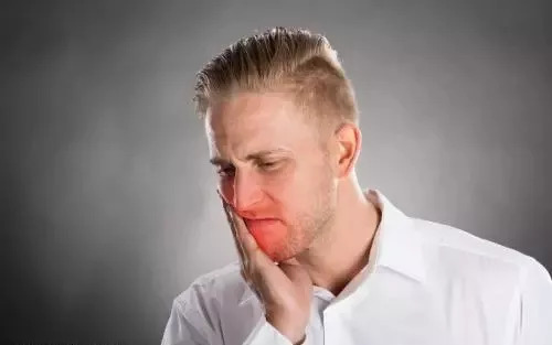 公认去牙黄最好的牙膏老爸评测,去牙渍去口气的牙膏测评