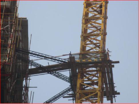 塔式起重机附着和顶升,简述塔式起重机顶升作业注意事项