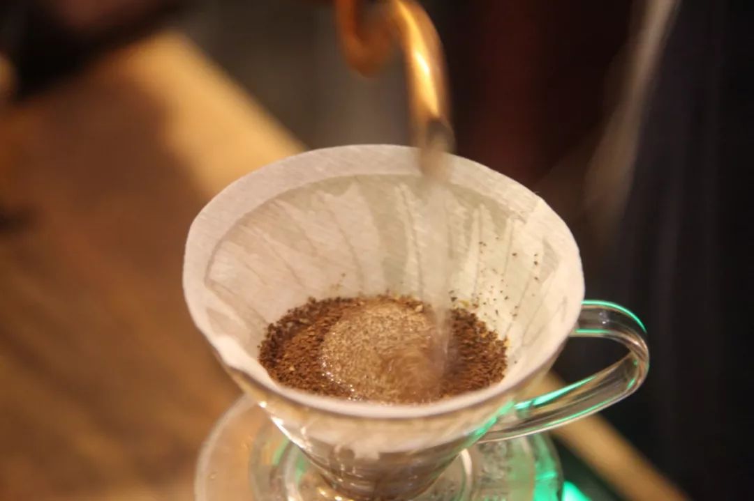 手冲咖啡入门教学,手冲咖啡第一步注意事项