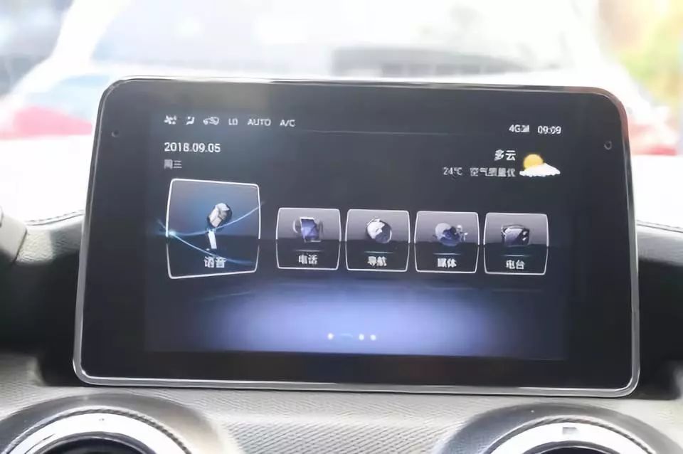 一品速递｜这款SUV竟然会思考？反正我信了！