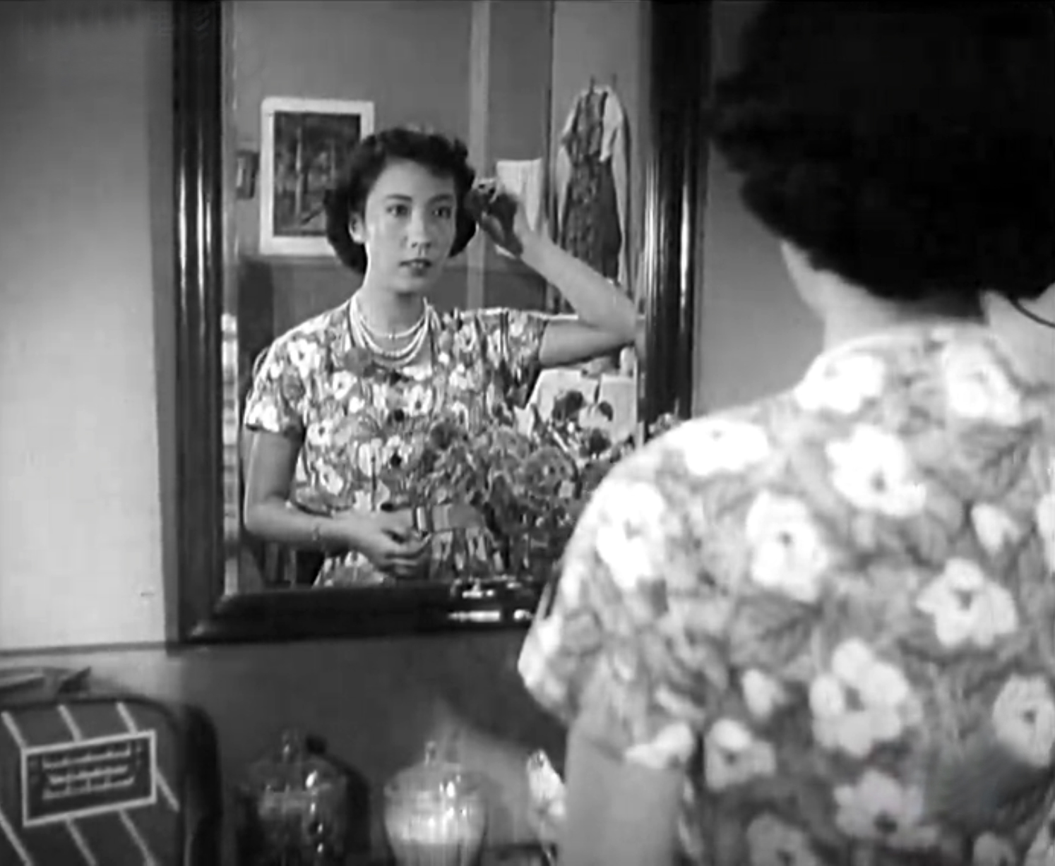 张圆年轻时照片,老演员张圆作品