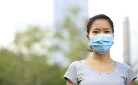 白细胞3.93低吗吃啥补白细胞,白细胞2.1女人白细胞低的危害