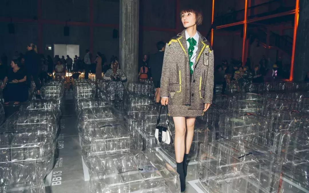 又有一波最新的美鞋美包来了看看我们是否为你种下了一片草原