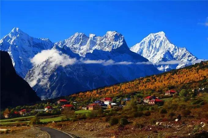 秋天的西藏林芝,一定不会错过的就是秋天的林芝