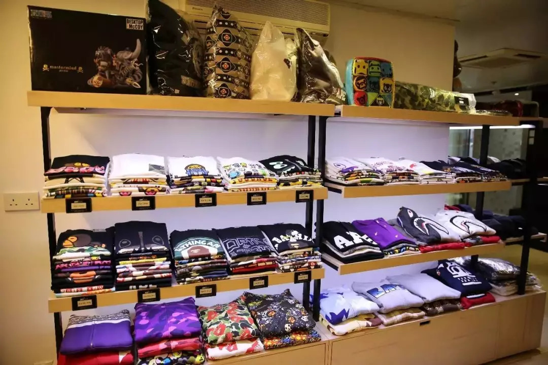 香港购买正品supreme,香港supreme捡漏