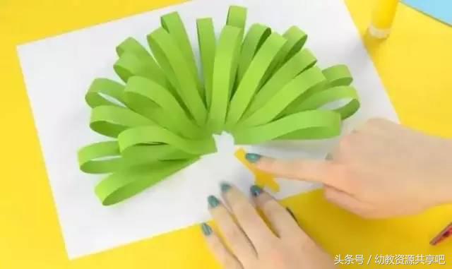 用彩色纸条制作手工卡纸,超简单卡纸手工特别好看