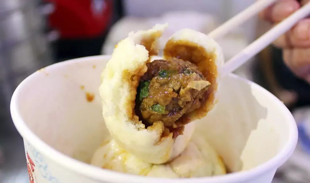 探店老字号包子店,深藏街巷29年的老牌包子