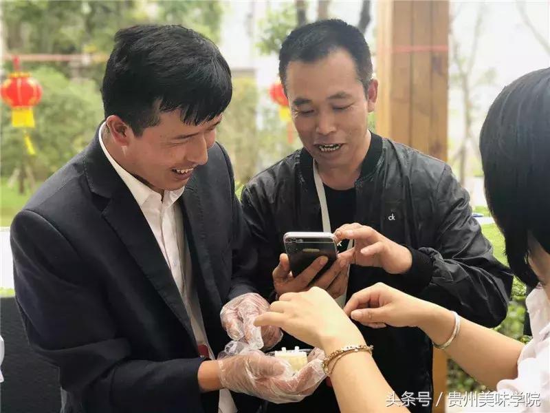 欢度中秋吃月饼,欢度中秋优惠巨献