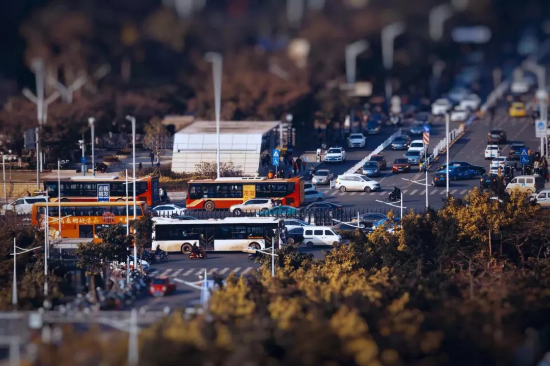 月薪5000在南宁能过什么样的生活,在南宁月入20万的生活