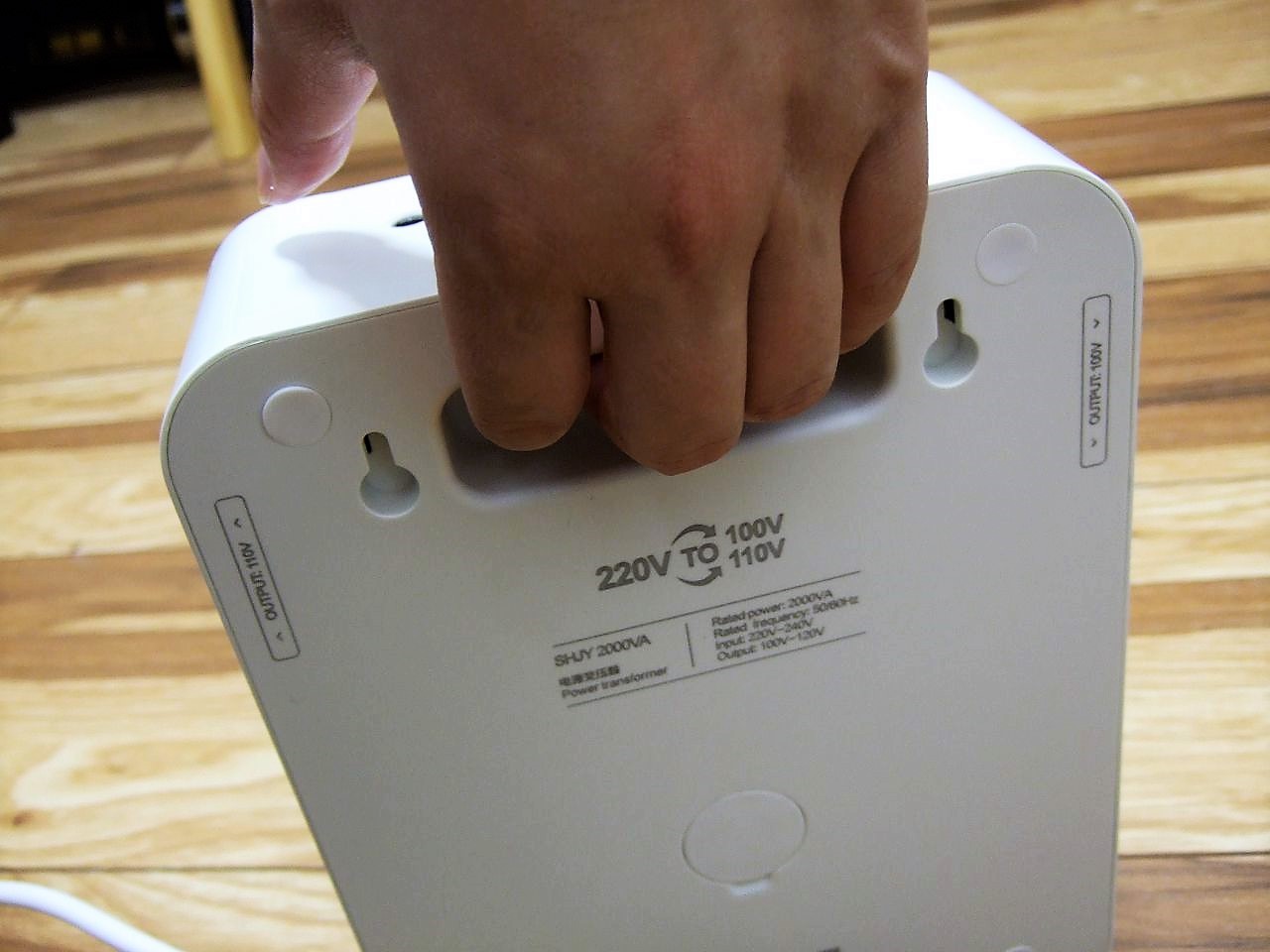 舜红220伏转110伏的变压器原理图,舜红220v转110v变压器内部结构