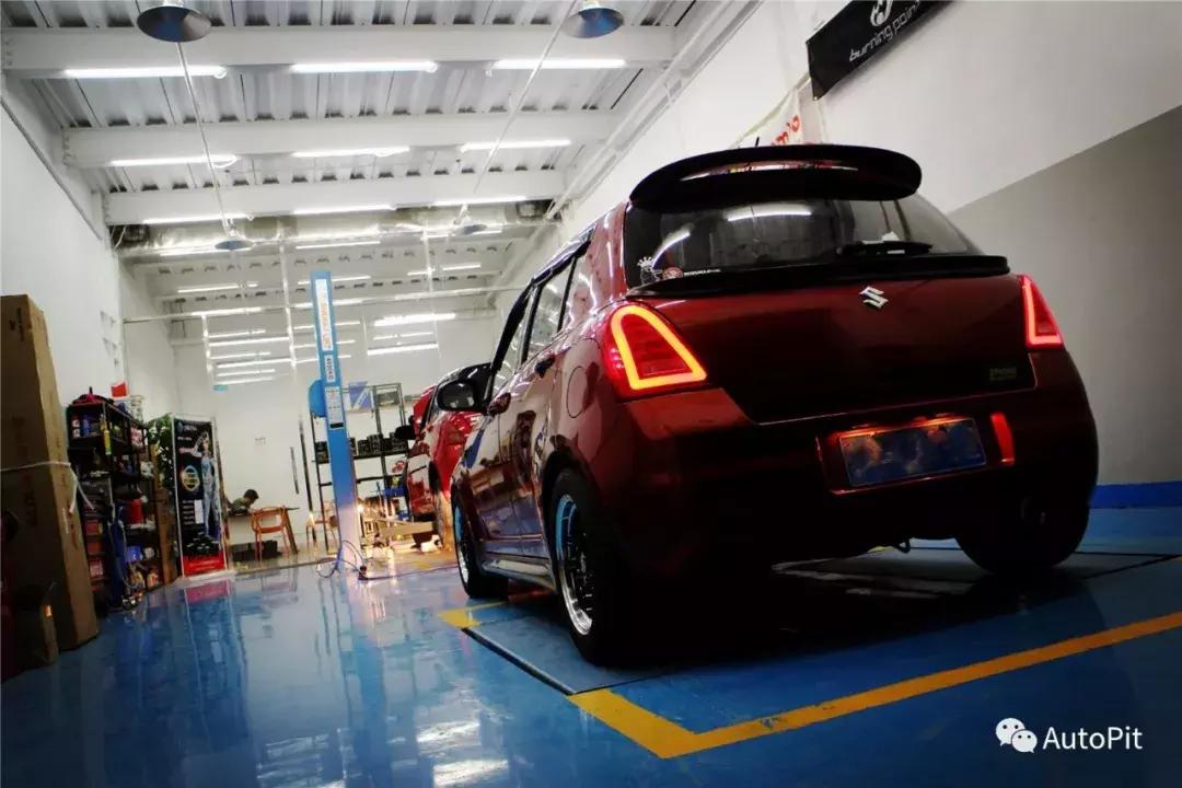 铃木雨燕小钢炮汽车,铃木雨燕运动高性能版