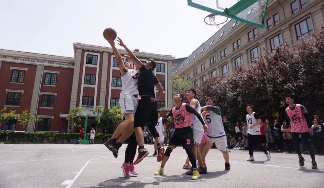 社团招新你心动了吗,sohot舞蹈社团招新翻跳