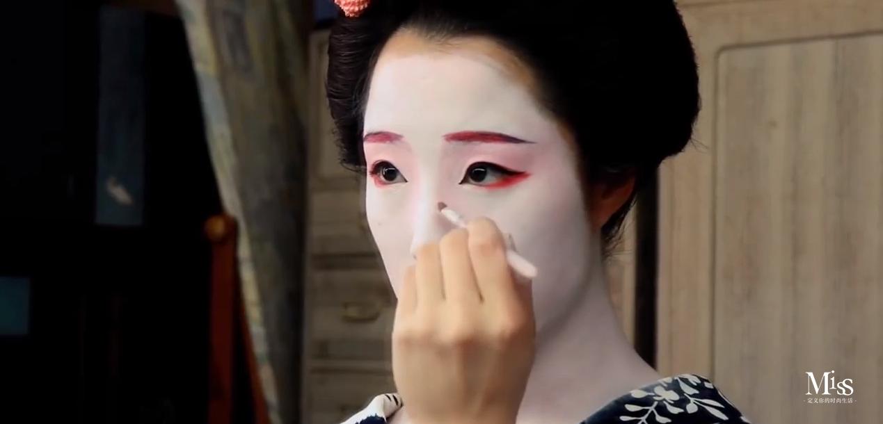 日本艺伎妆有哪些特点,日本艺伎妆是干什么的