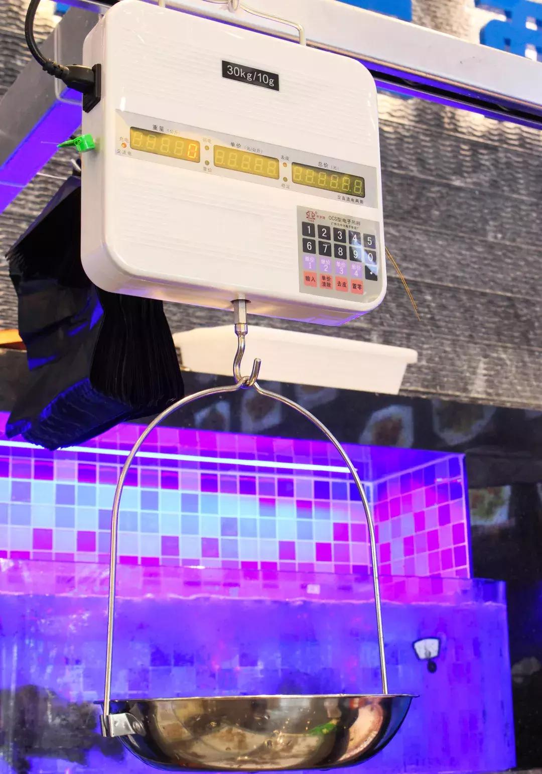 珠海海鲜餐厅湾仔店,珠海最出名的海边海鲜餐厅