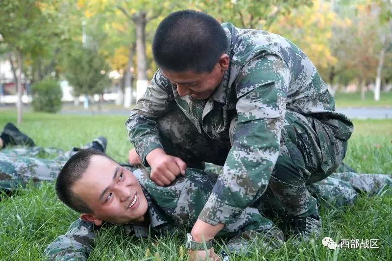 刚进新兵连的新兵体能一般怎么样,新兵到下连该怎么办