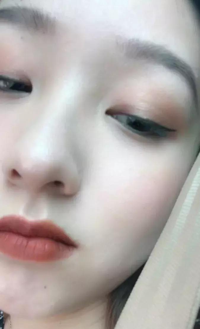 泫雅同款2018磨砂口红,泫雅同款粉色口红