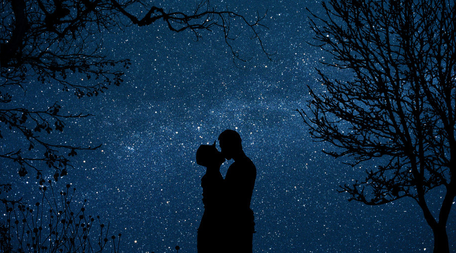 姐姐新婚夜,姐夫爬上了我的床