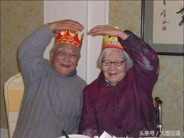 给大家分享简单实用的养生方法,教大家一个养生的小妙方