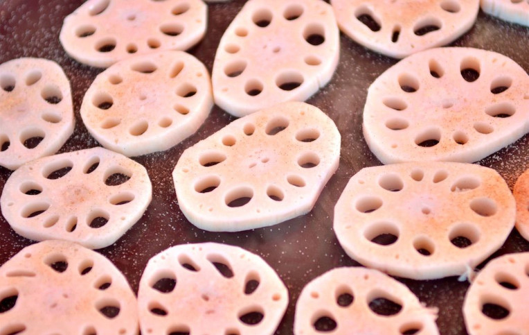 吃了会前程似锦？心诚则灵！品尝日本山口县的新岩国名产：莲根面