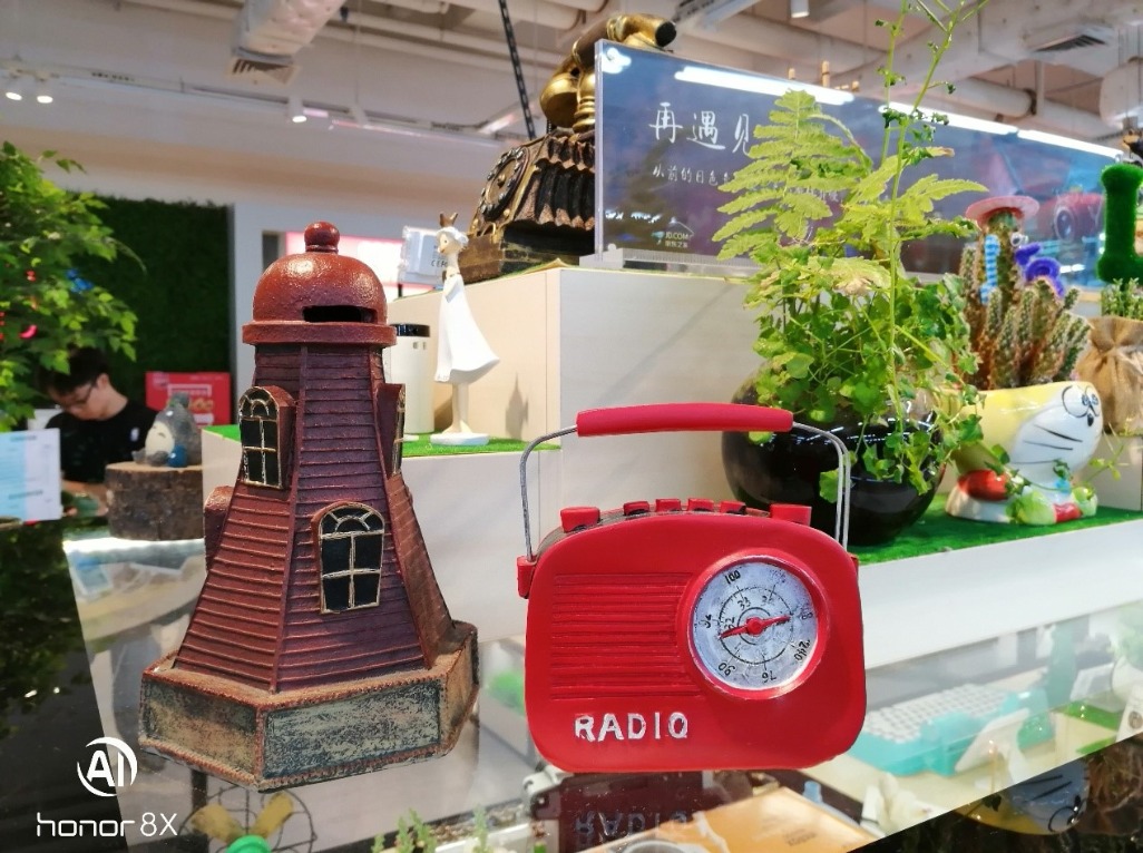 荣耀8x最新测评,千元档最强屏占比荣耀8x体验评测