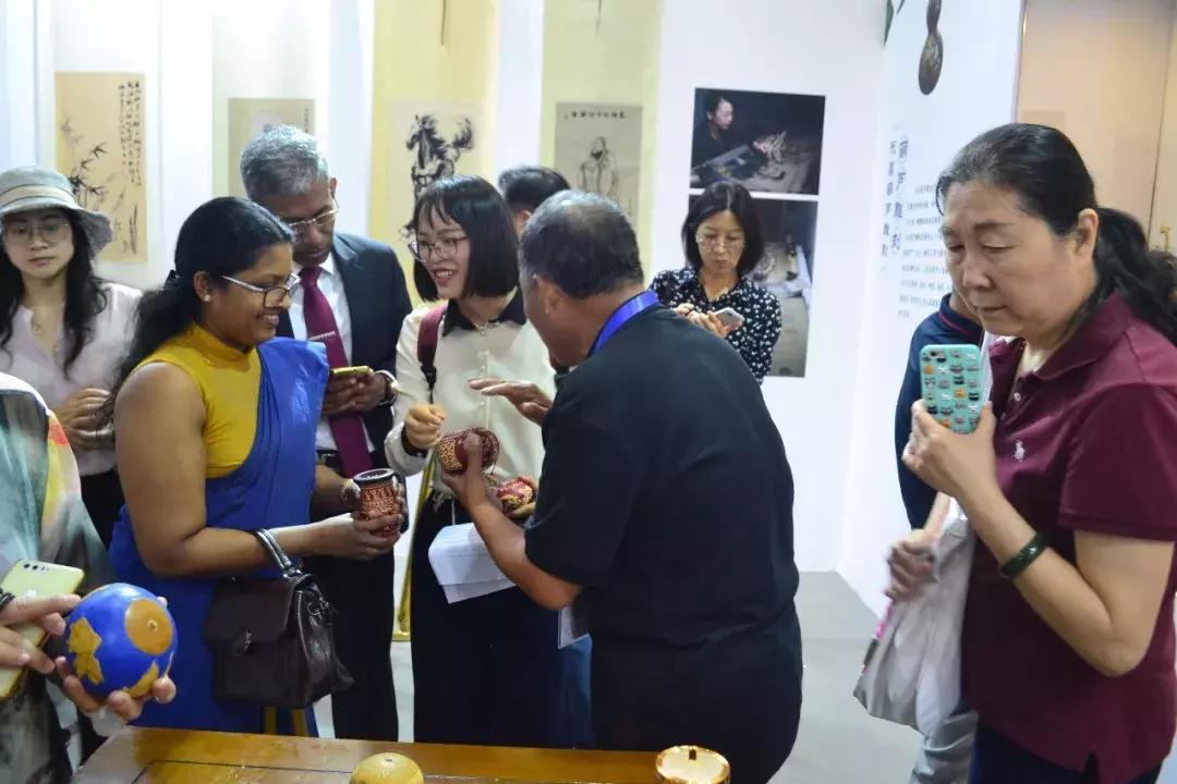 李玉成：小葫芦“装”下大世界