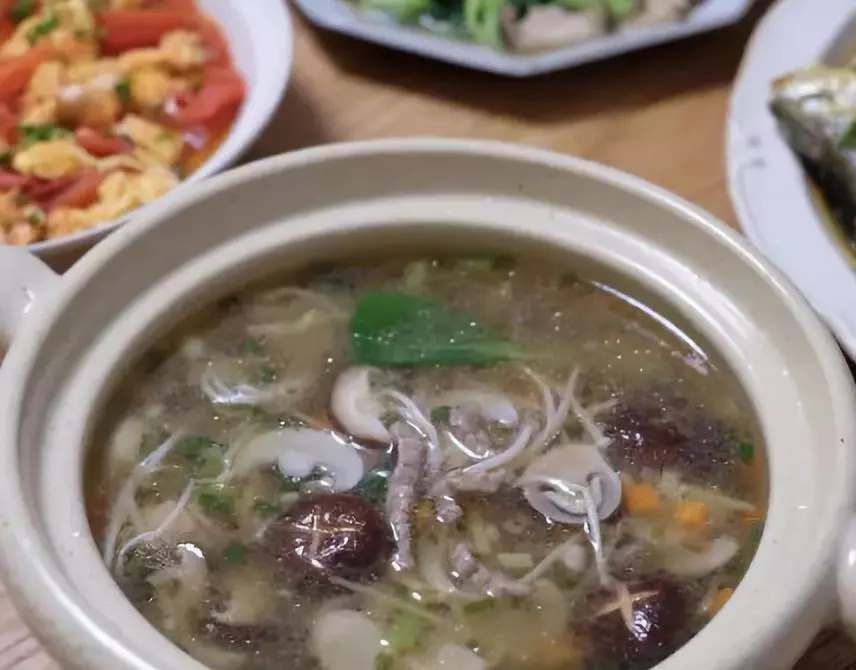 天气热孩子越来越爱吃这道菜,给孩子多做这几种家常菜少生病