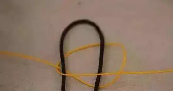 文玩手串串珠怎么打结,文玩手串水晶弹力绳子打结方法