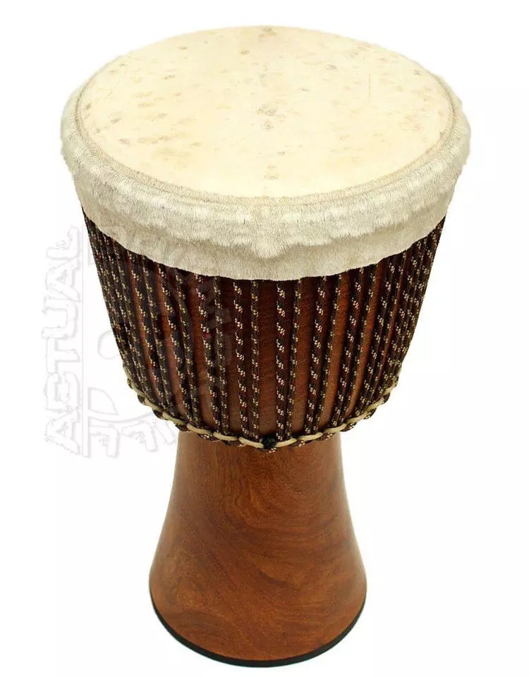 什么是非洲鼓，没听说过？花三分钟了解一下？看完就能拿去装B了