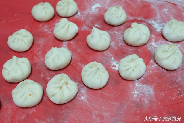 一流的生煎包原来只需这样做,生煎包自己做还是买半成品