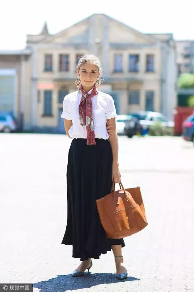 秋天长丝巾系法大全女慢动作,秋天丝巾防寒各种围法