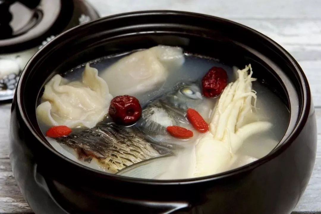 来一碗靓汤结束假期,冬天给家人来一碗爱心汤