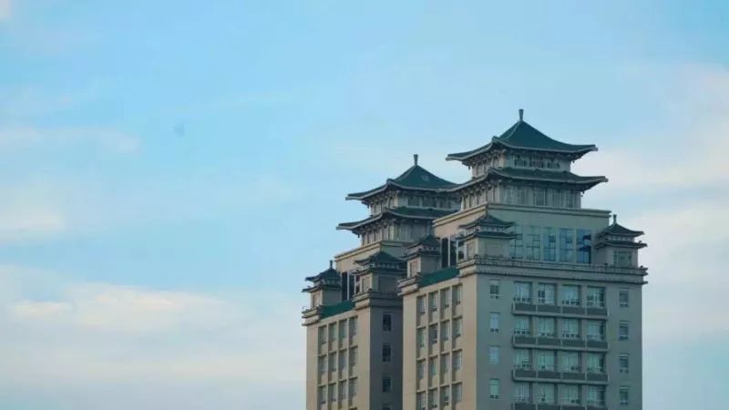 以华中师大为坐标原点，丈量大武汉