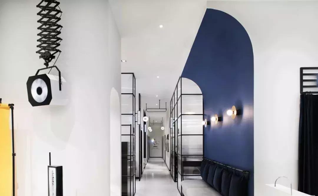 王菲喜欢的设计师,王菲造型师开的店