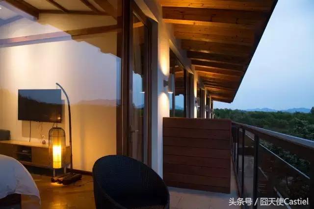 一位大叔改造农村自建房,40多岁大叔改造海景房