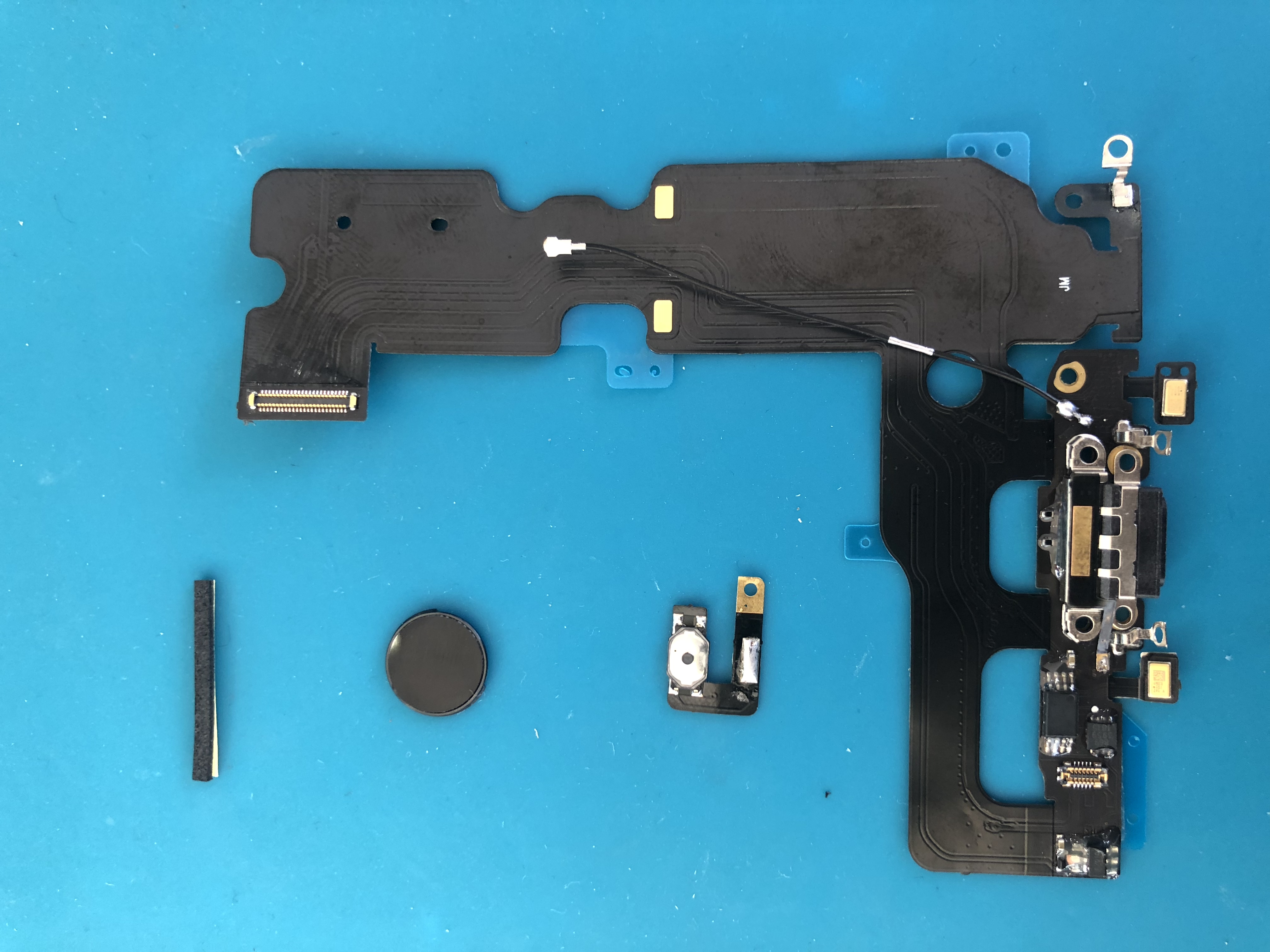 iphone7plus指纹坏了,iphone7指纹裂了