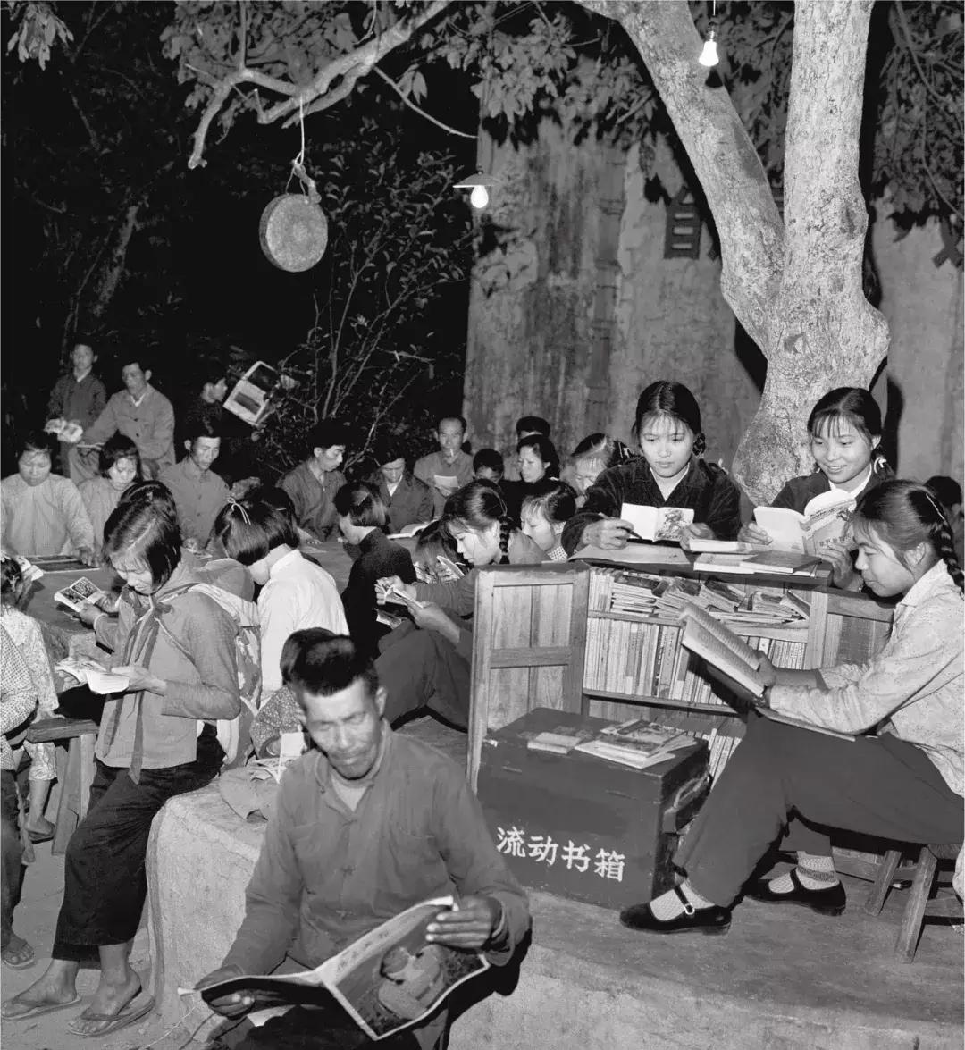 深圳40周年最震撼的视频,改革开放前的深圳老照片